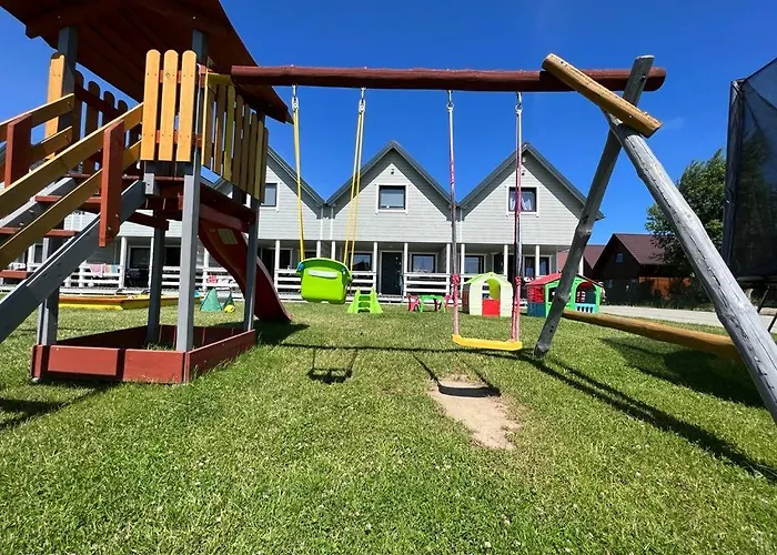 Letniskowe Rajski Brzeg Сasa de vacaciones Ustronie Morskie